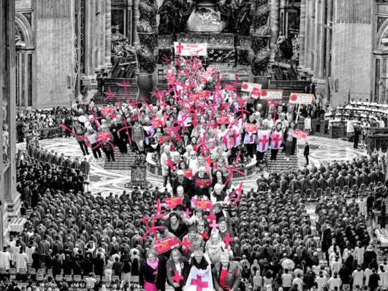 Beate Passow / MARIA 2.0, 2022 / Tapisserie / 165 x 255 cm