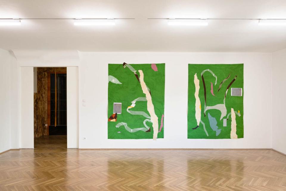 Francis Offman "Weaving Stories", Ausstellungsansicht, Wiener Secession, 2025