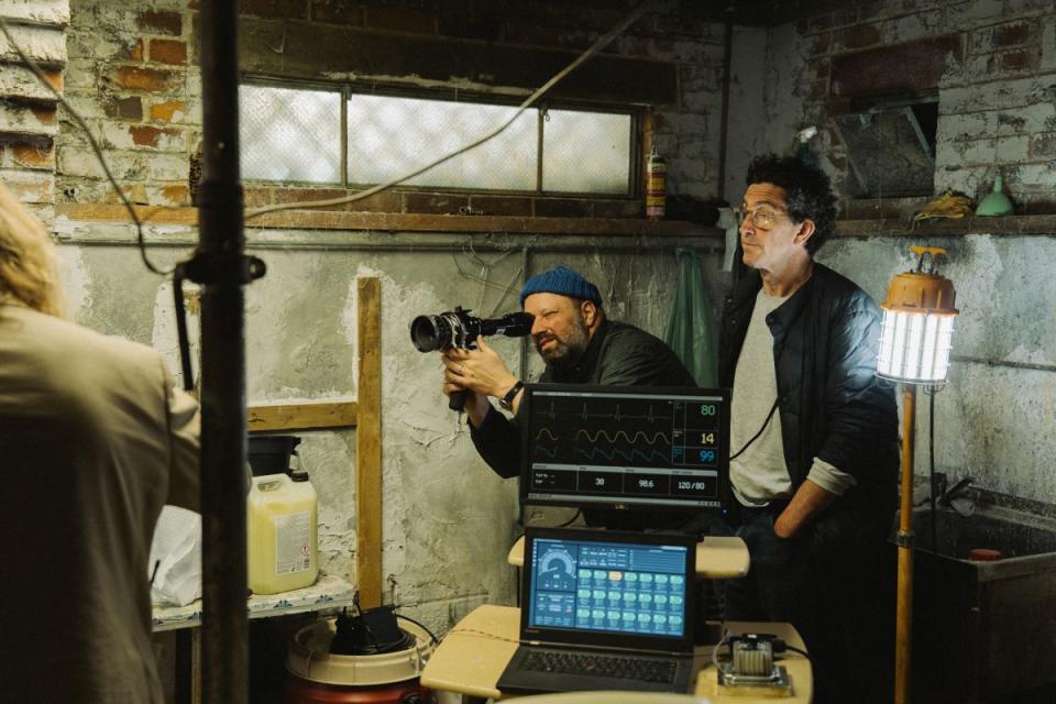 Yorgos Lanthimos hinter der Kamera