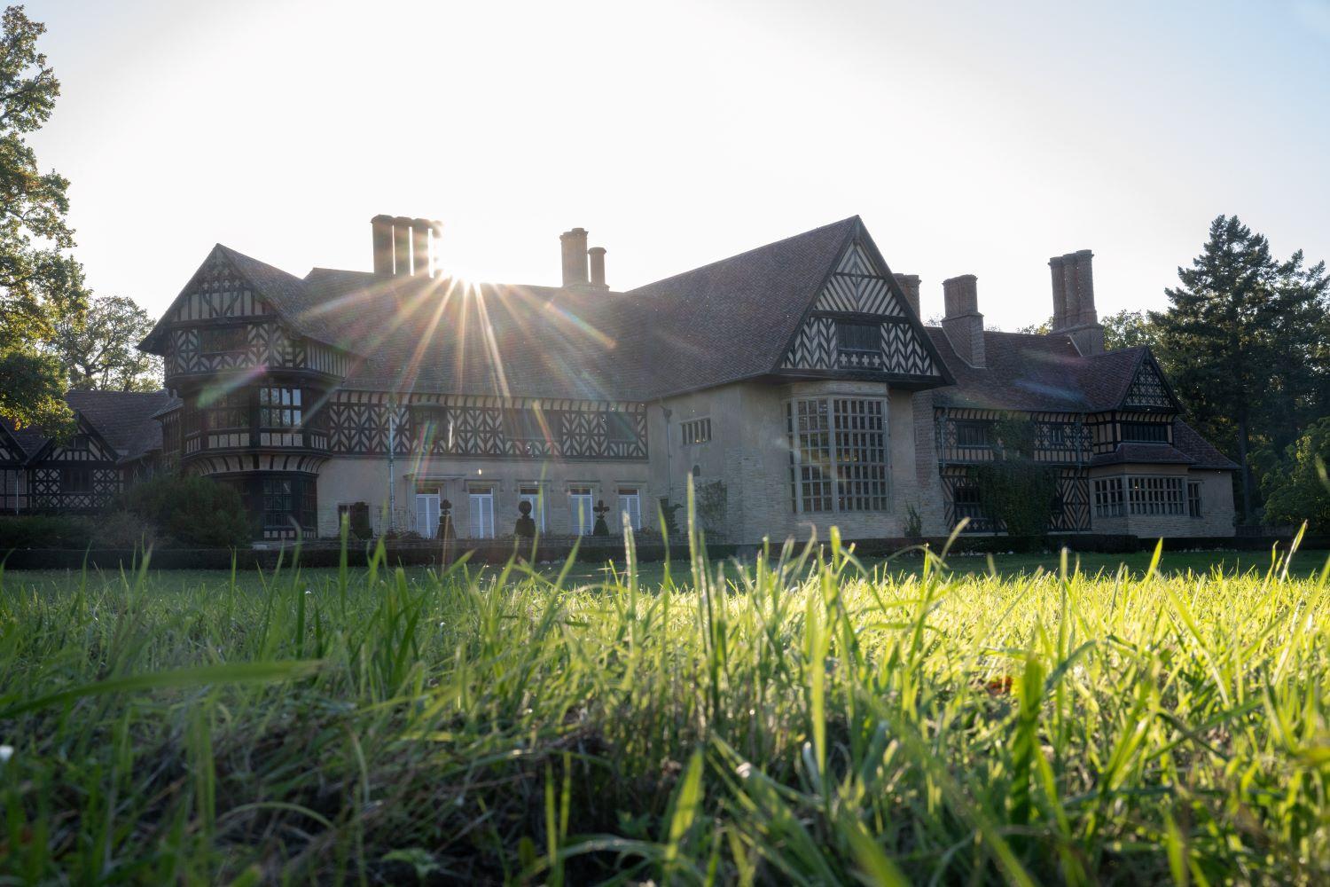 Das Schloss Cecilienhof im Neuen Garten