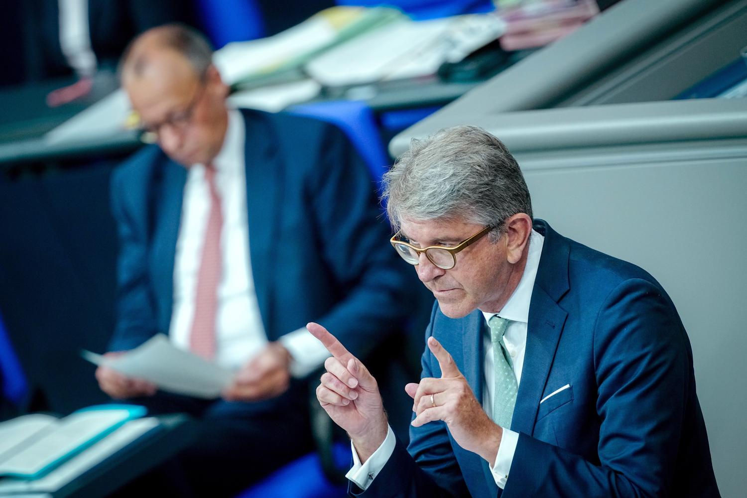 Wolfram Weimer, Kulturstaatsminister, spricht in der Generaldebatte zum Haushalt im Plenum des Bundestags