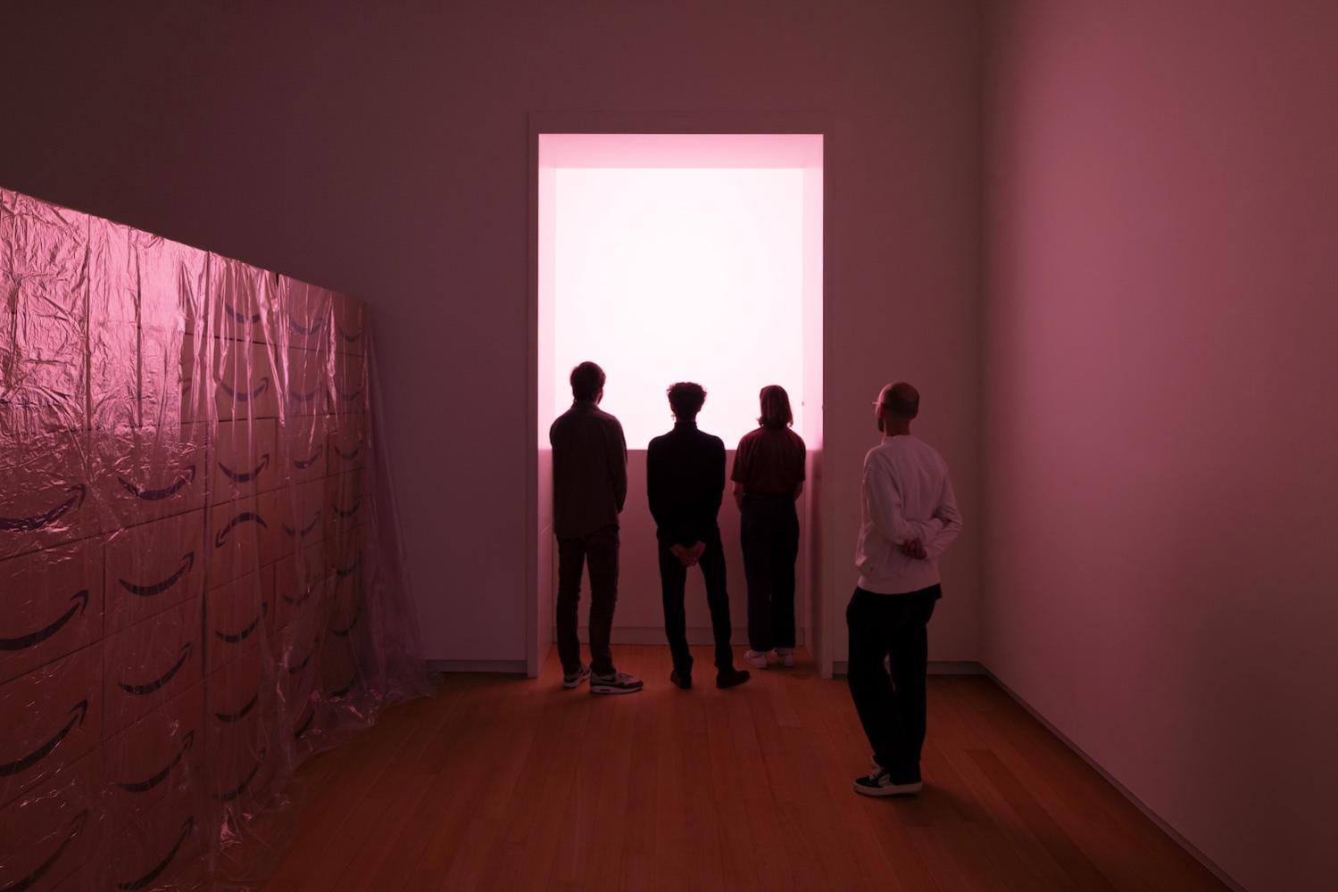 Pamela Rosenkranz "Liquid Body", Installationsansicht Stedelijk Museum, Amsterdam, 2025