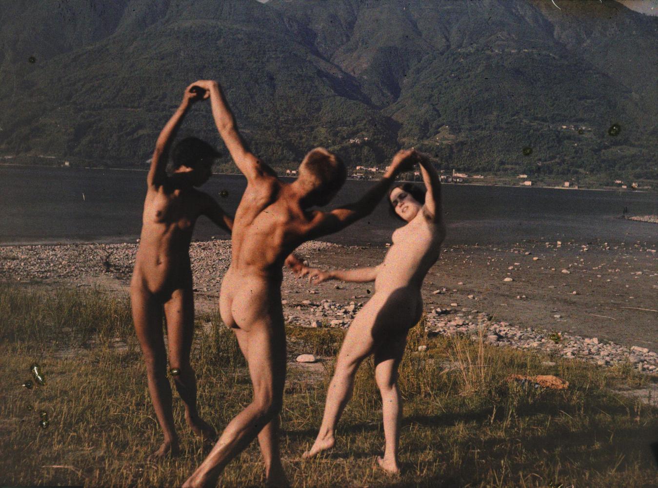 Johann Adam Meisenbach "Tanzende am Lago Maggiore bei Ascona (um Rudolf von Laban)", 1914