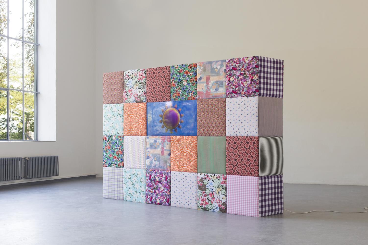 Valentýna Janů "Max the Wather Girl", 2020