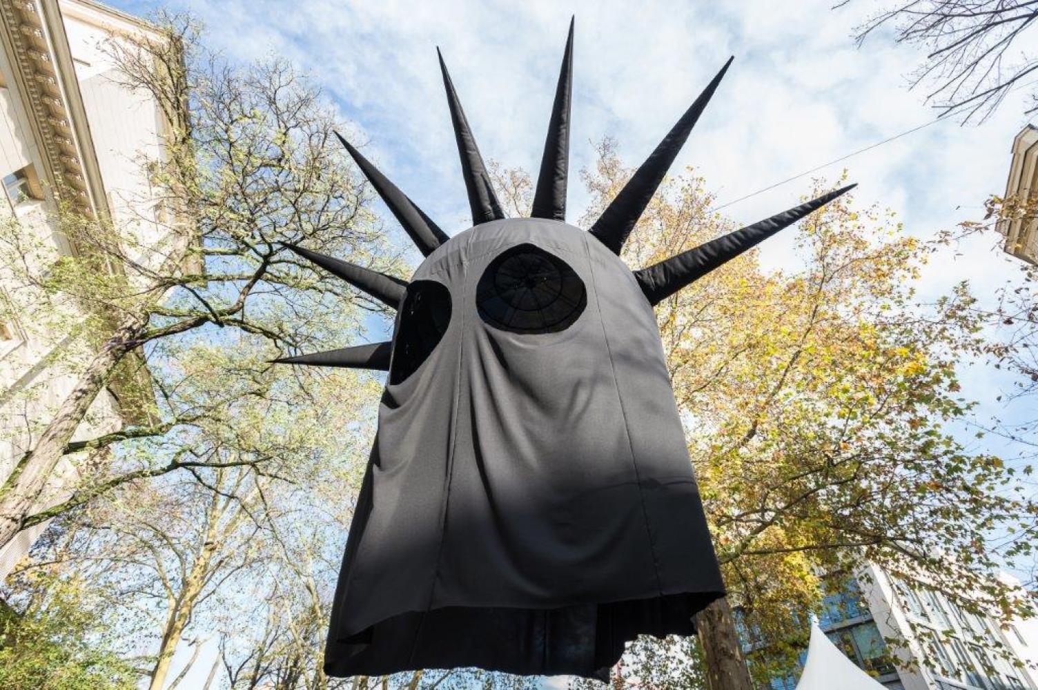 4_Daniel Knorr_ Stolen History – Statue of Liberty (c)Schnitger.jpg