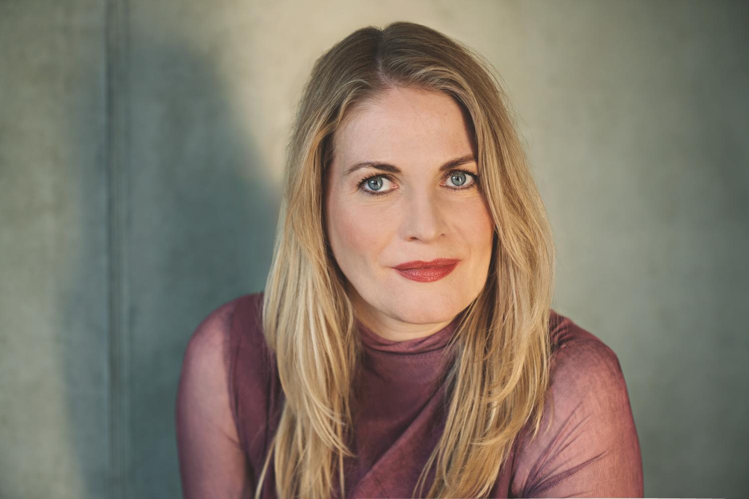 Autorin Rabea Weihser